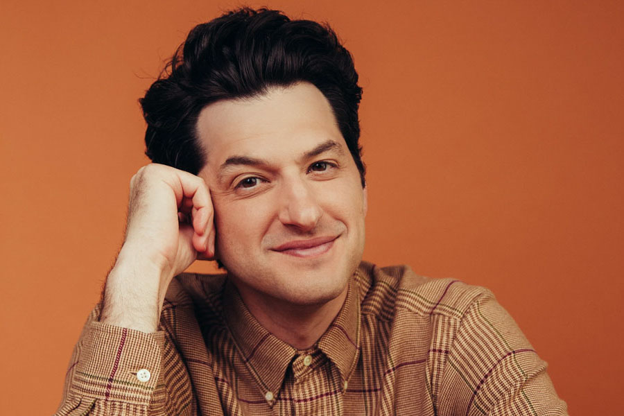  Ben Schwartz & Friends