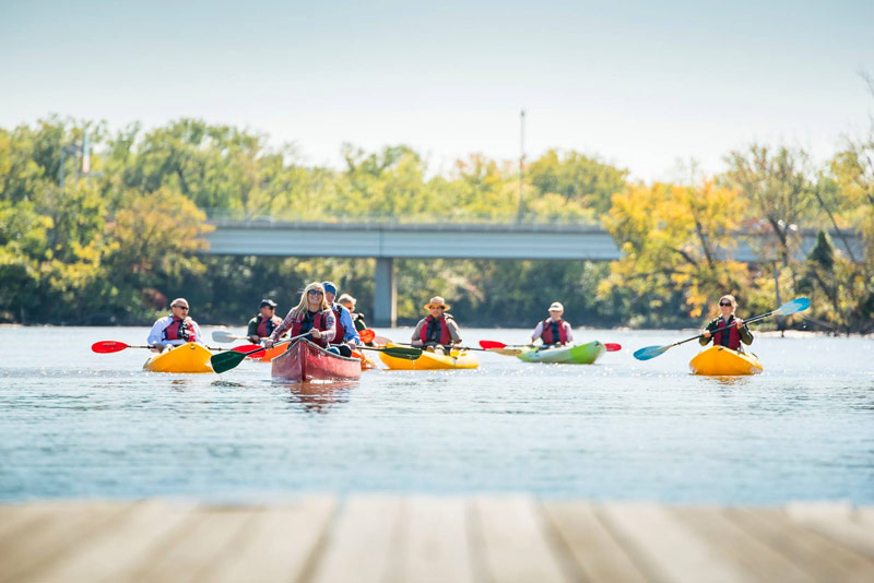 Kayak sul lungofiume del Campidoglio - Attività per famiglie e sul lungomare a Washington, DC