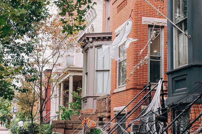 @korofina - Halloween decorations on homes in Washington, DC's historic Georgetown neighborhood